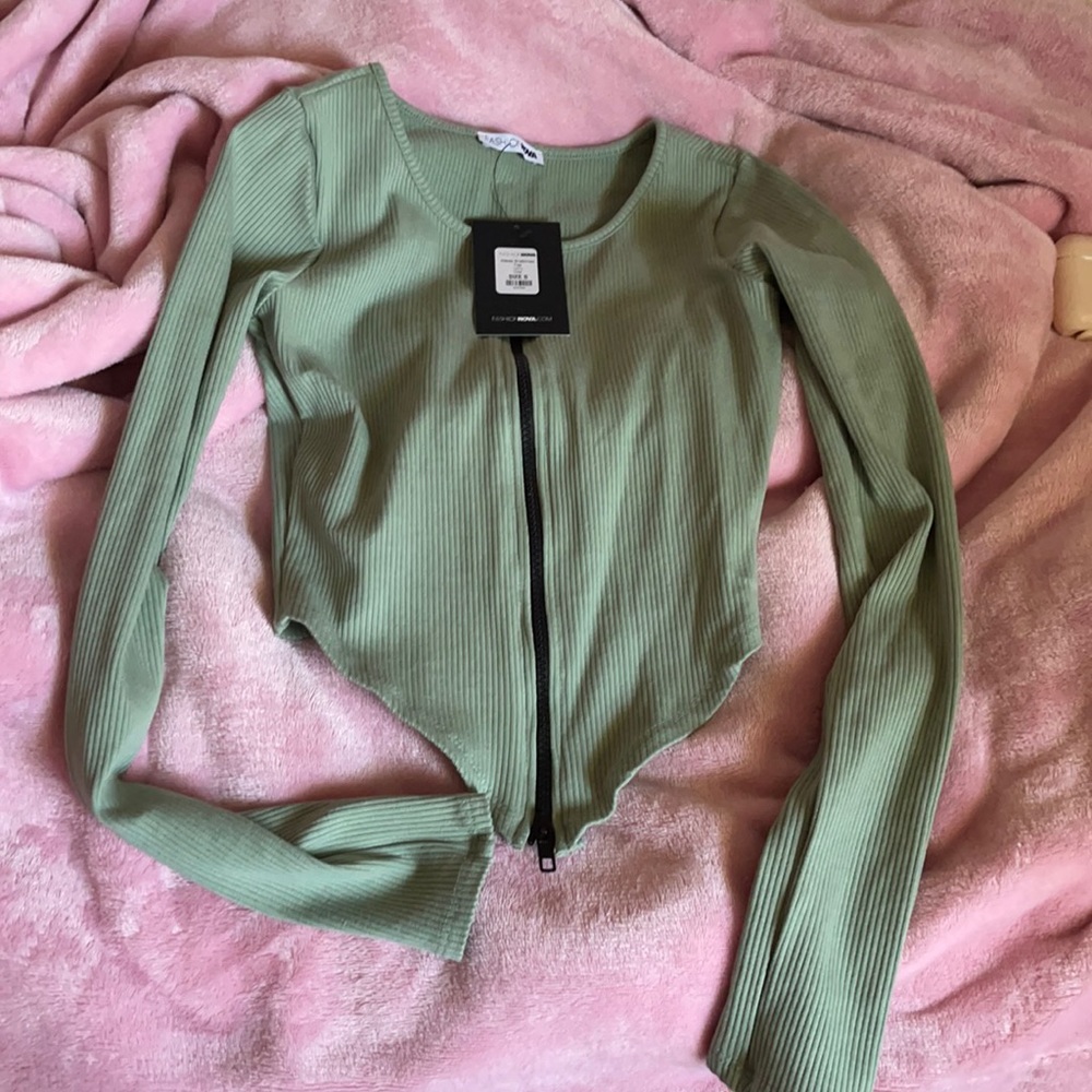 Fashion Nova zipper top